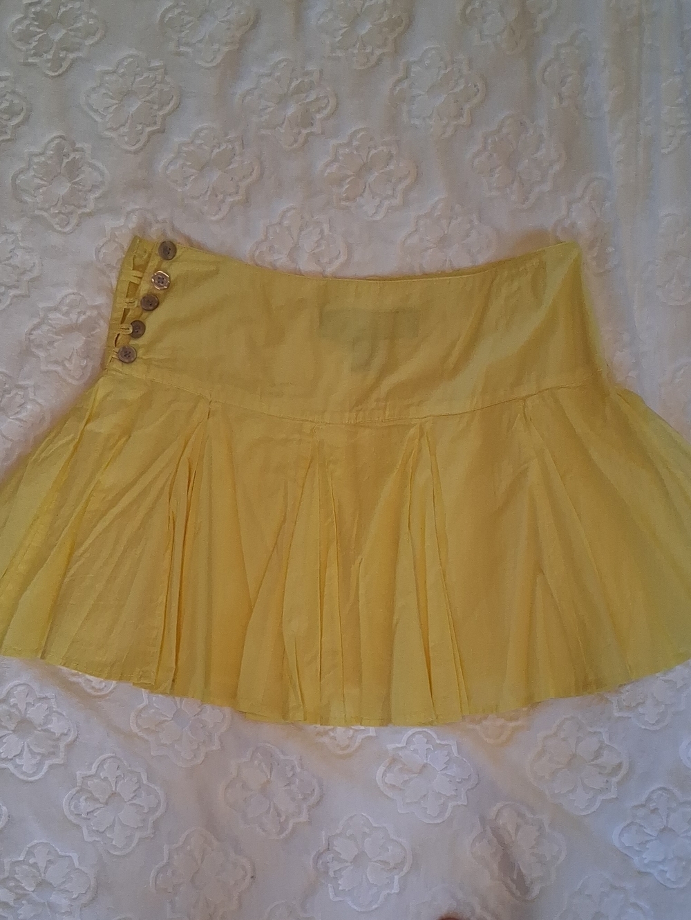 BB Dakota Yellow Pleated Mini Skirt with Side Button Detail